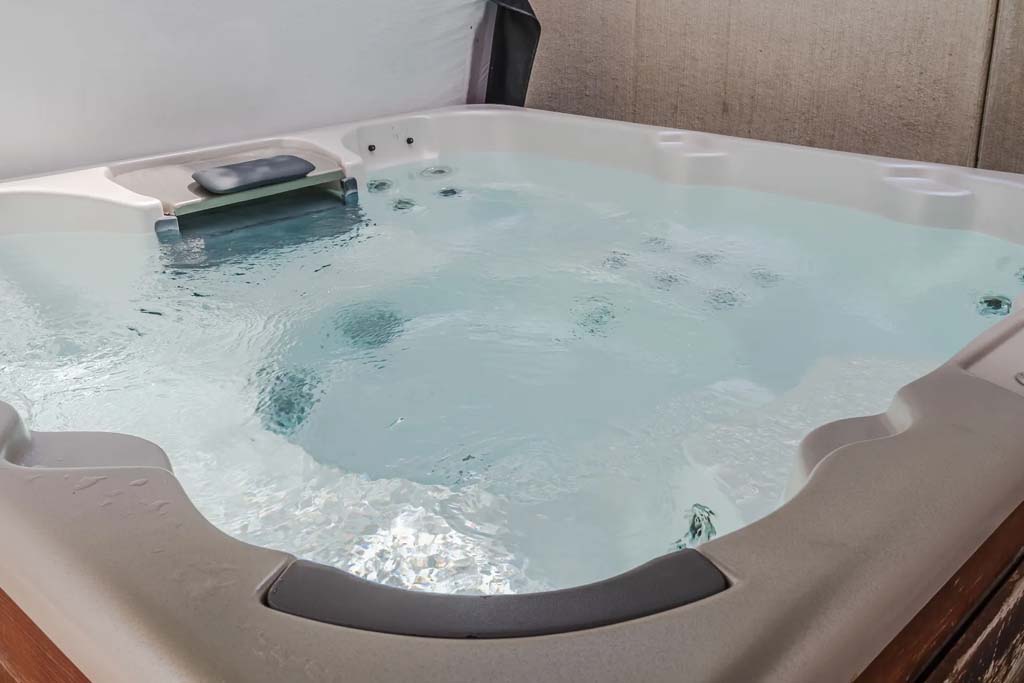 Jacuzzi